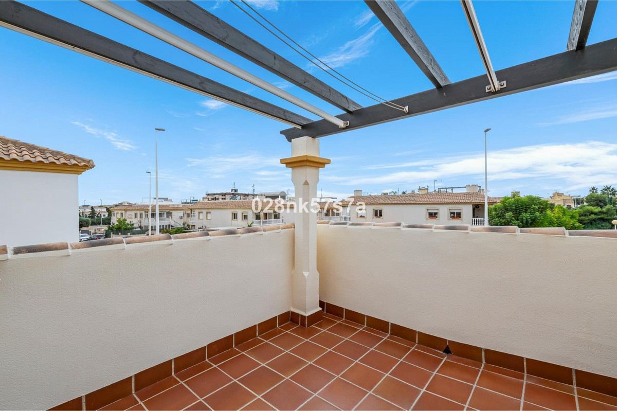 Se vende Adosada de 3 dormitorios en Costa Blanca, Alicante, España