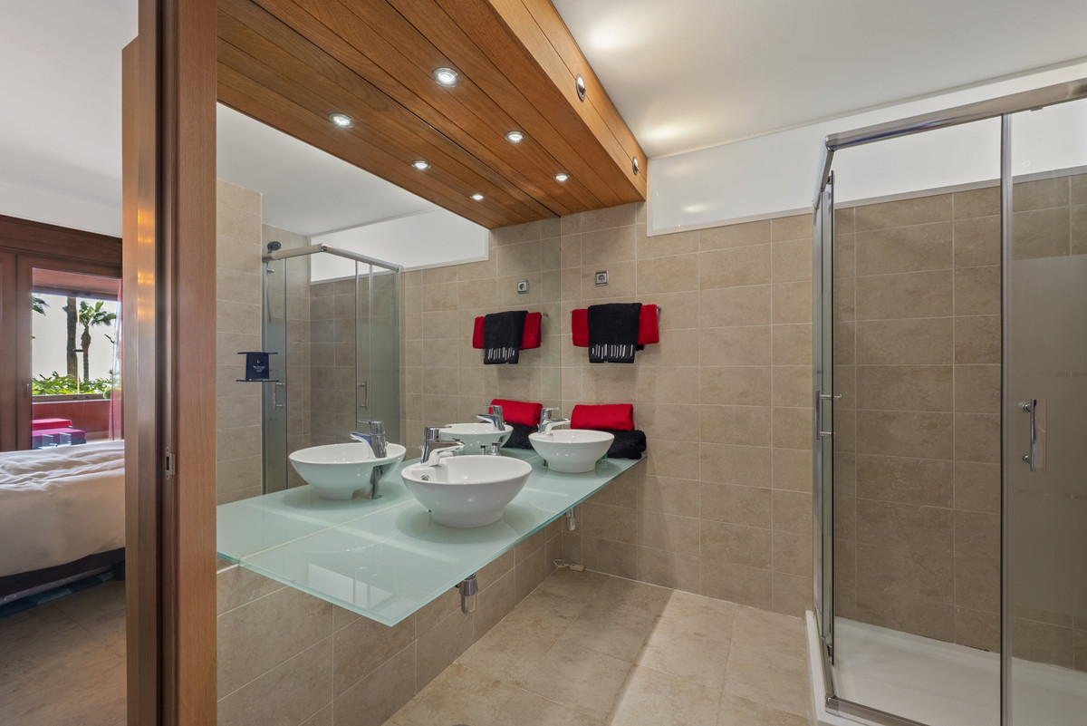 2 Bed Apartment for sale in Higueron Costa Del Sol, Málaga, Spain