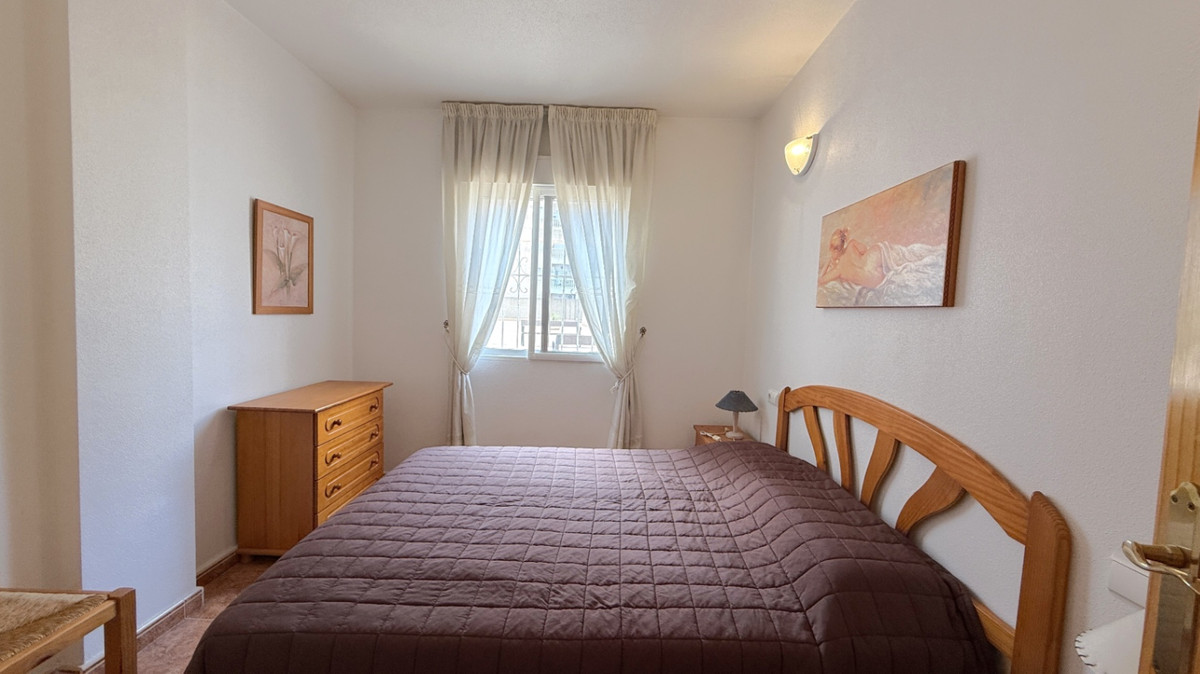 Se vende Apartamento Planta Baja de 2 dormitorios en Costa Blanca, Alicante, España