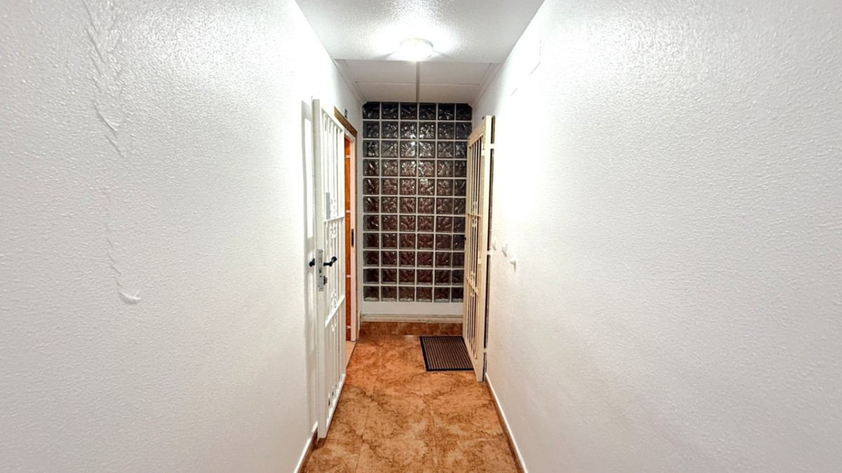 Se vende Apartamento Planta Baja de 2 dormitorios en Costa Blanca, Alicante, España