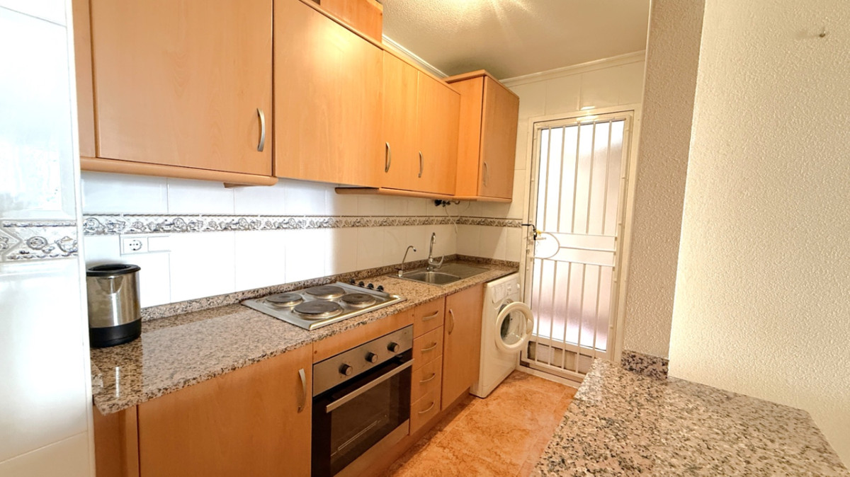 Se vende Apartamento Planta Baja de 2 dormitorios en Costa Blanca, Alicante, España
