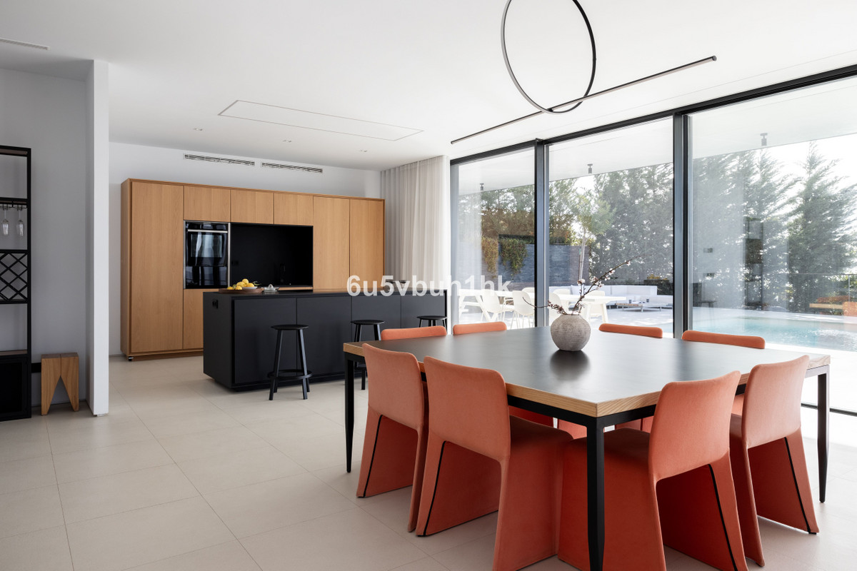 4 Bed Townhouse for sale in Valtocado Costa Del Sol, Málaga, Spain