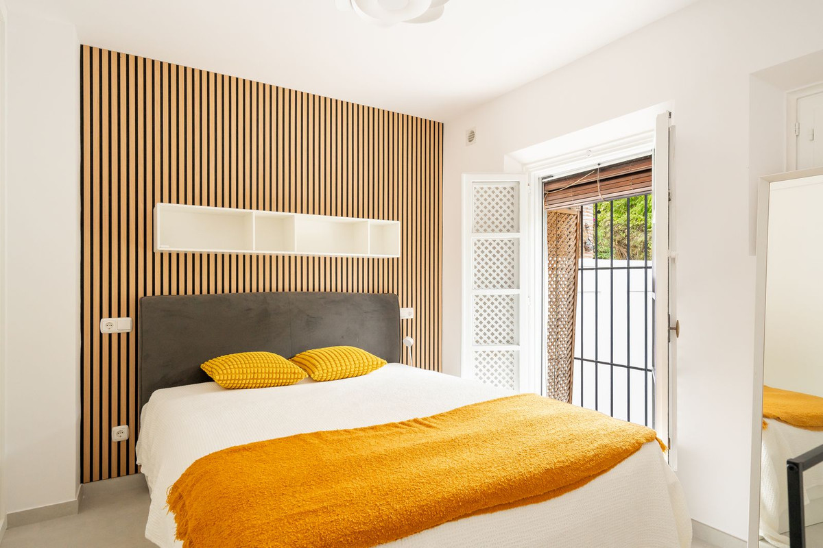 2 Bed Townhouse for sale in Marbella Costa Del Sol, Málaga, Spain