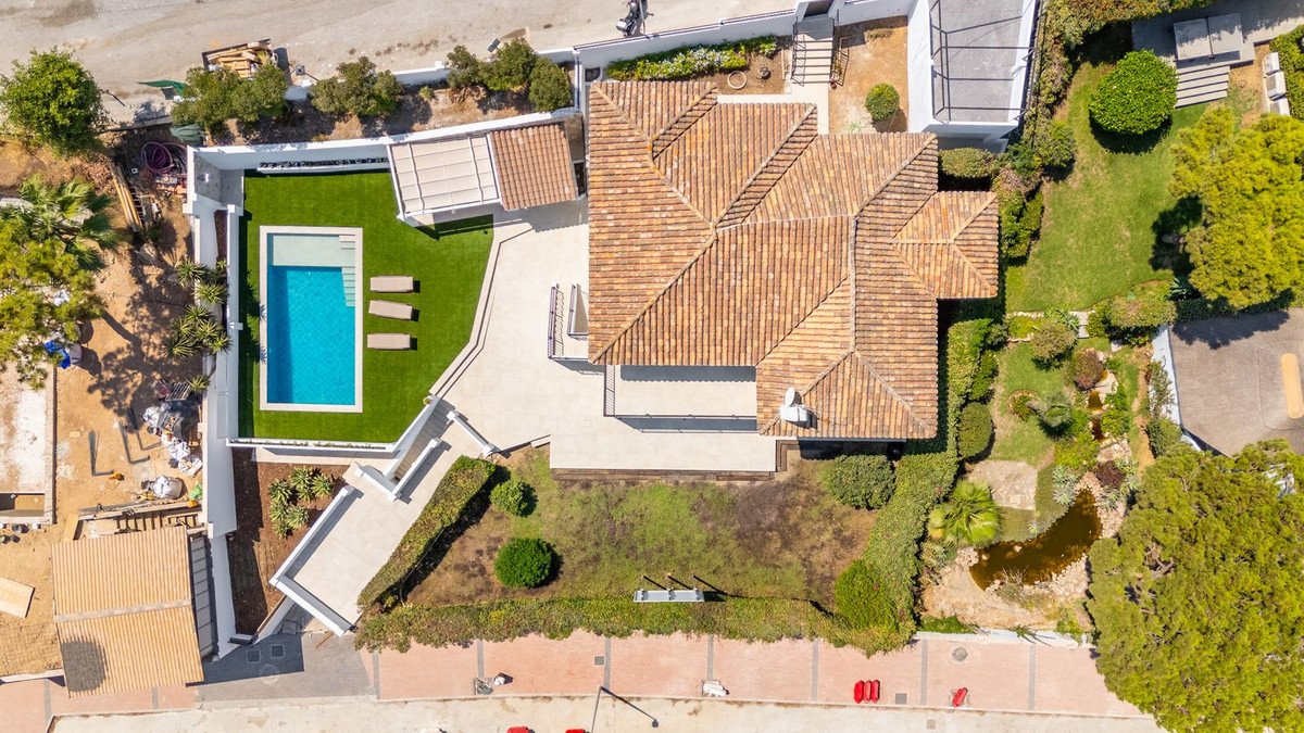 5 Bed Townhouse for sale in La Cala De Mijas Costa Del Sol, Málaga, Spain