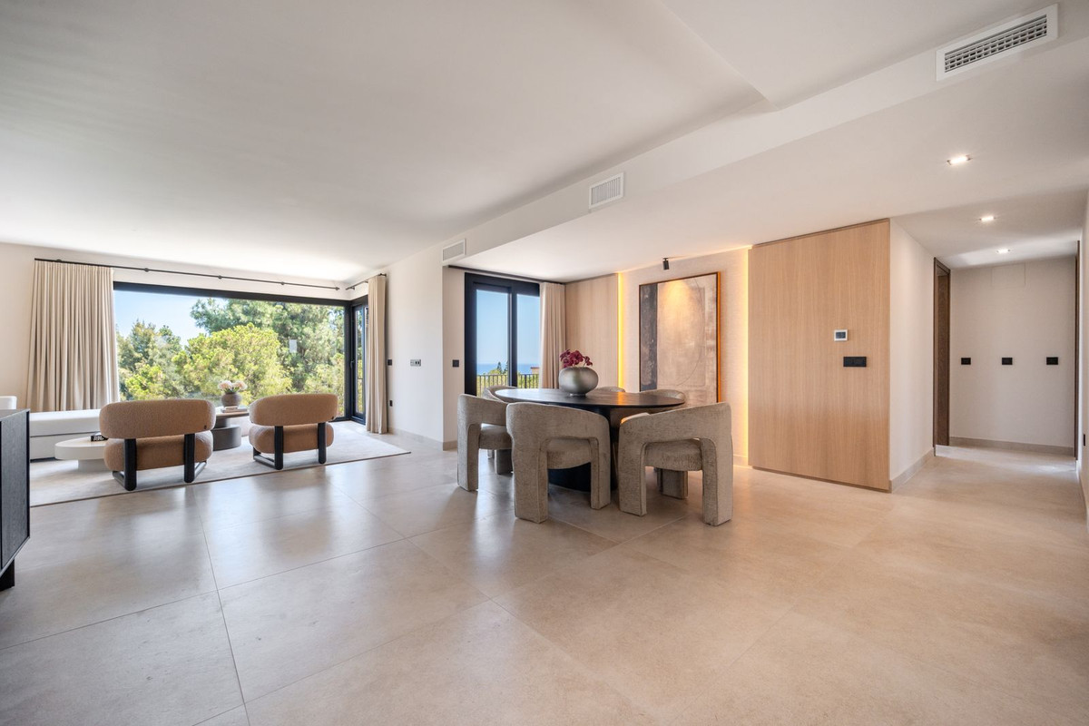 5 Bed Townhouse for sale in La Cala De Mijas Costa Del Sol, Málaga, Spain