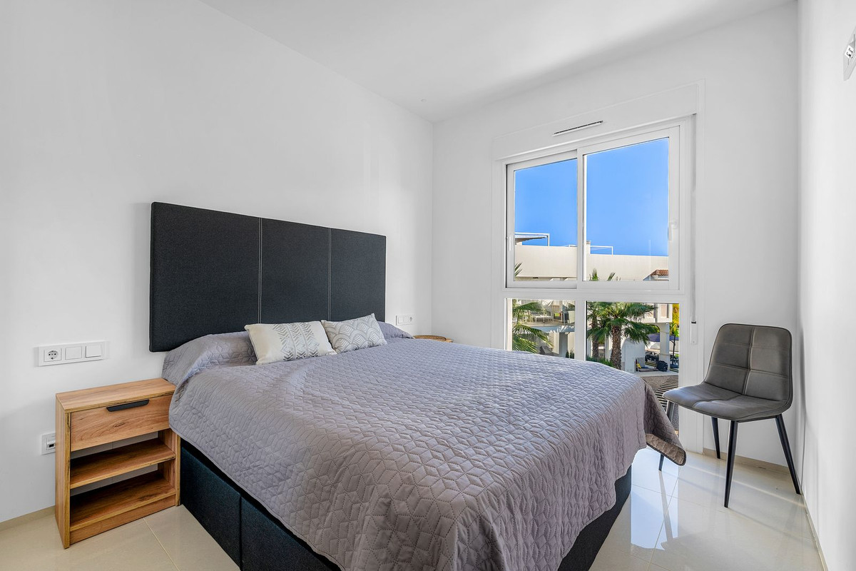 Se vende Ático de 2 dormitorios en Costa Blanca, Alicante, España