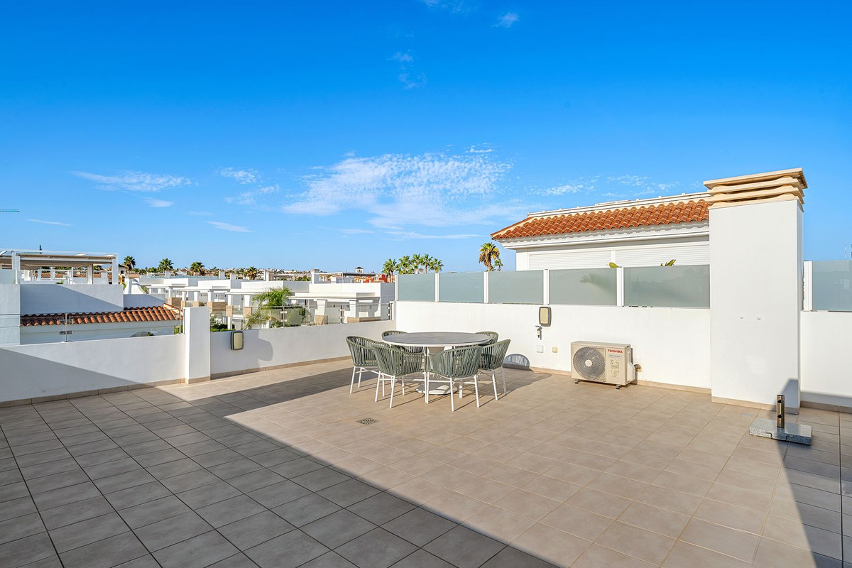 Se vende Ático de 2 dormitorios en Costa Blanca, Alicante, España