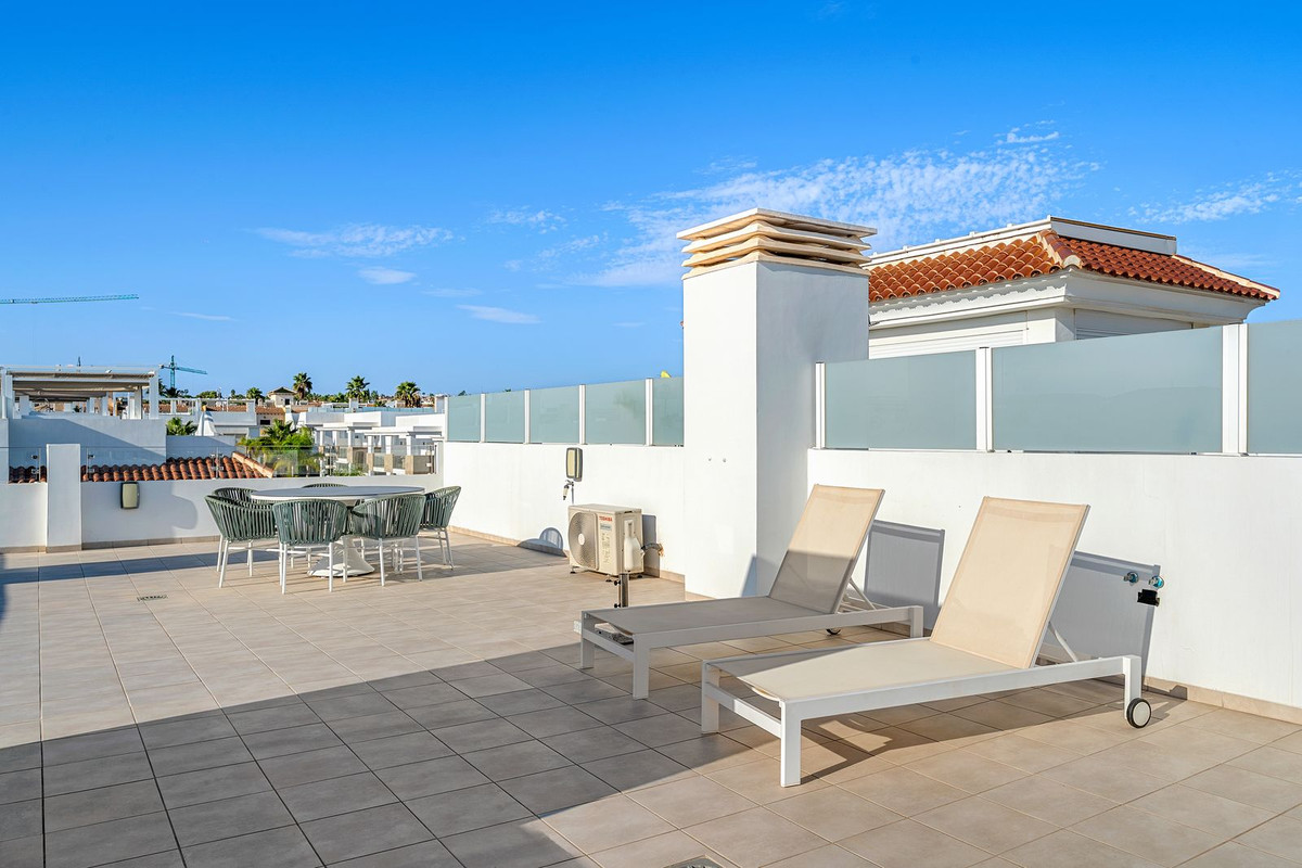 Se vende Ático de 2 dormitorios en Costa Blanca, Alicante, España