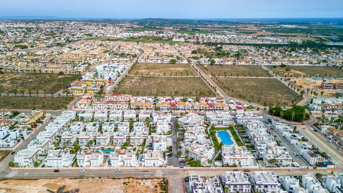 Se vende Ático de 2 dormitorios en Costa Blanca, Alicante, España