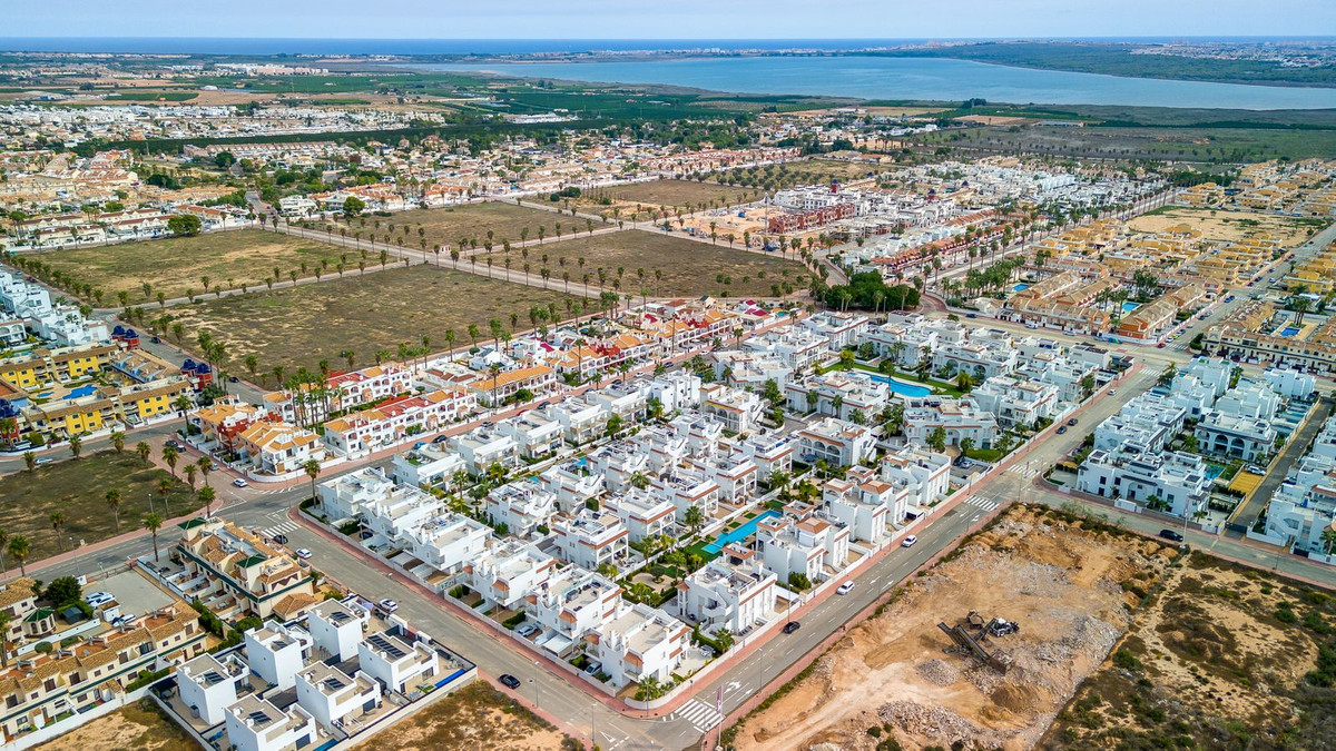 Se vende Ático de 2 dormitorios en Costa Blanca, Alicante, España