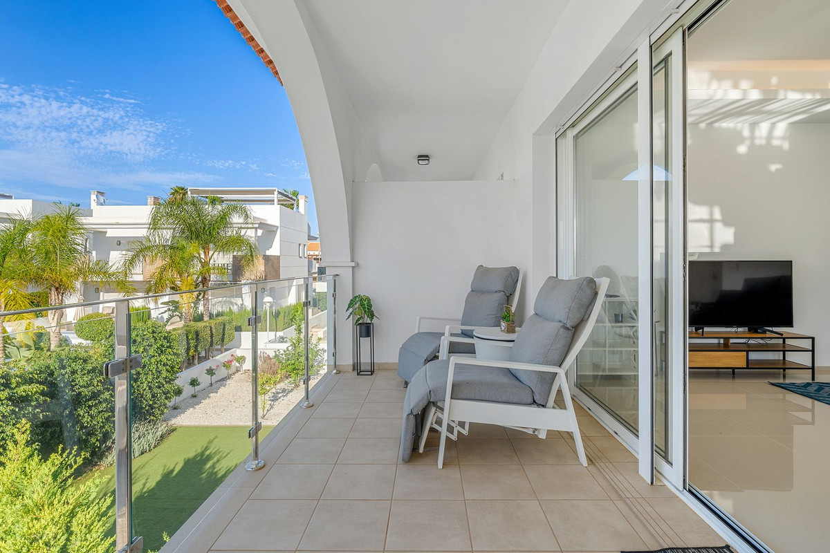 Se vende Ático de 2 dormitorios en Costa Blanca, Alicante, España