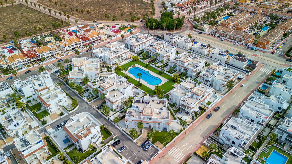 Se vende Ático de 2 dormitorios en Costa Blanca, Alicante, España