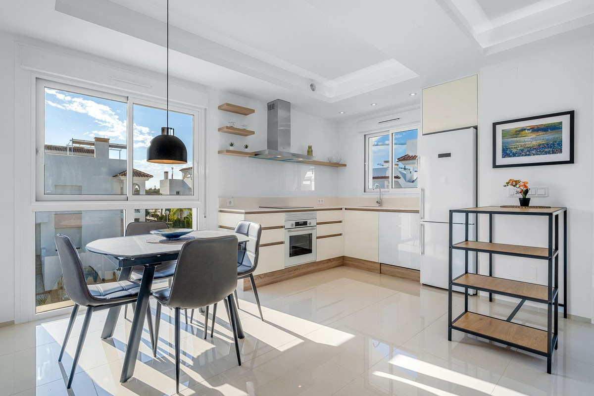 Se vende Ático de 2 dormitorios en Costa Blanca, Alicante, España