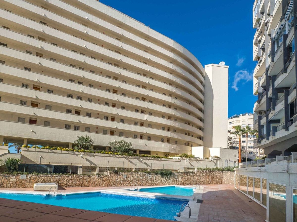 1 Bed Apartment for sale in Marbella Costa Del Sol, Málaga, Spain
