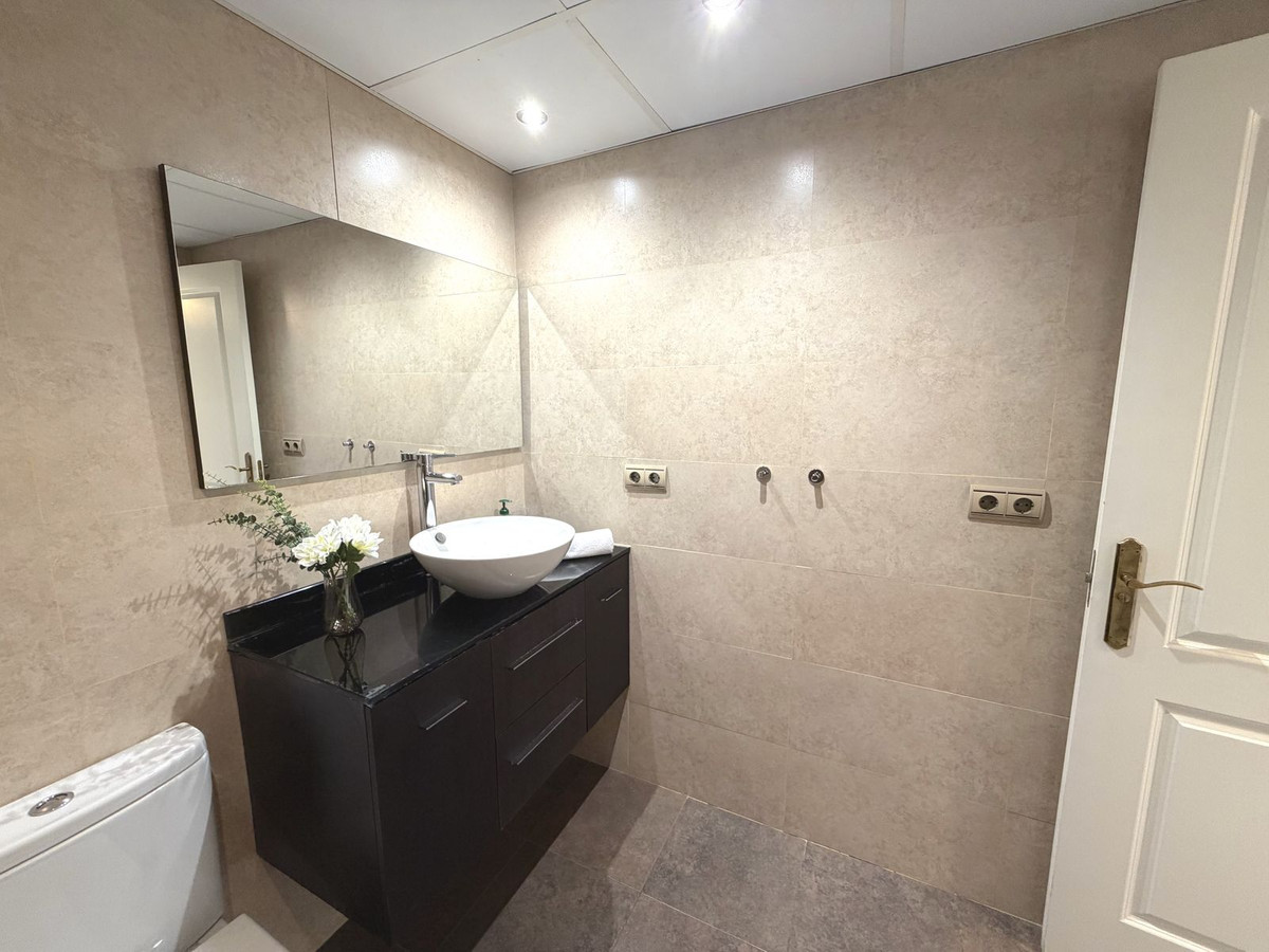 Se vende Ático de 2 dormitorios en Costa Del Sol, Málaga, España
