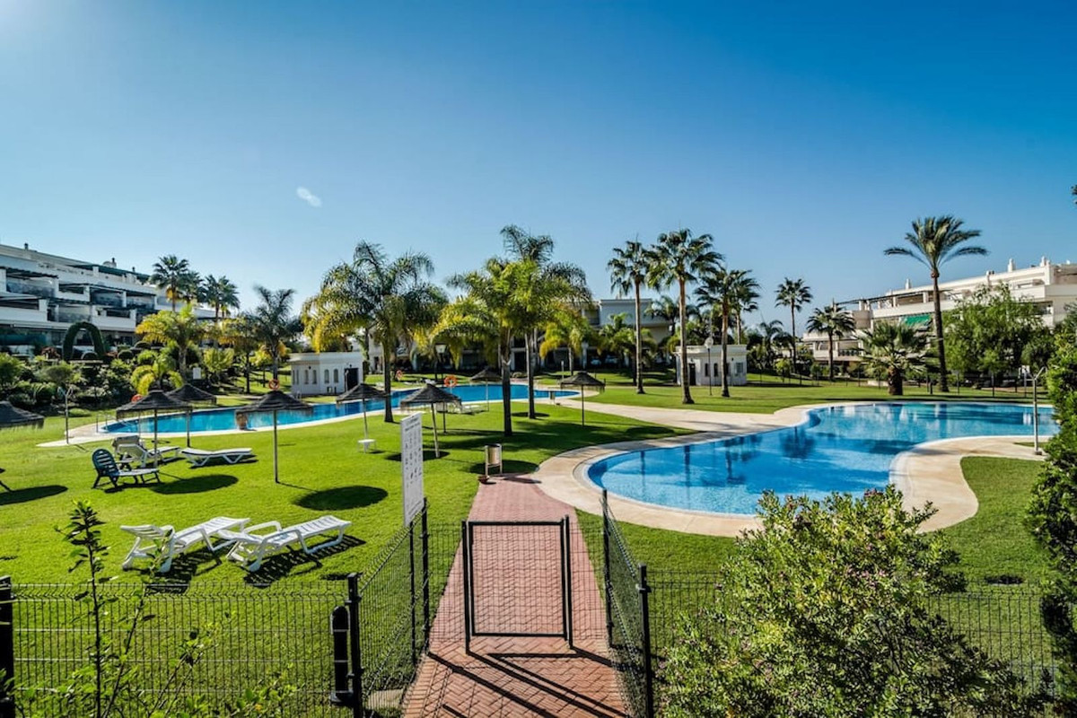 Se vende Ático de 2 dormitorios en Costa Del Sol, Málaga, España