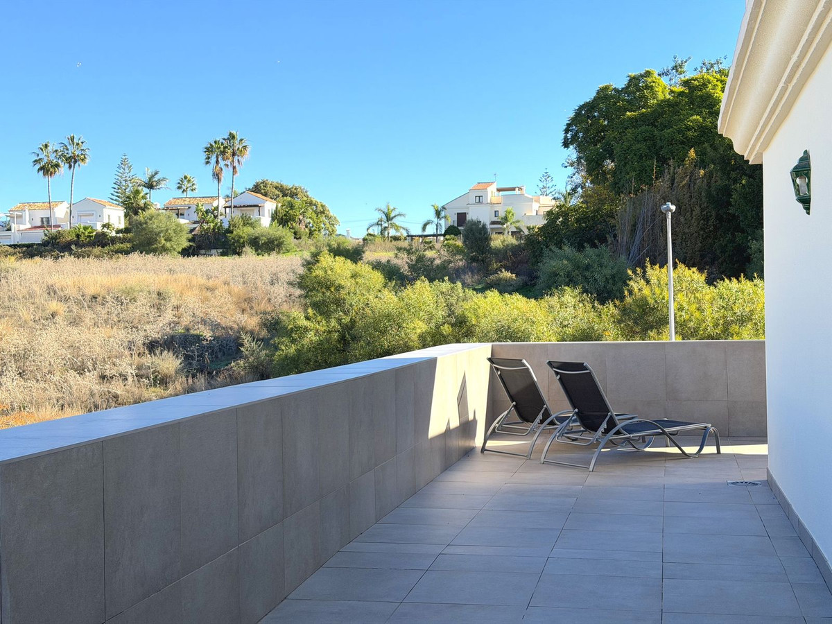 Se vende Ático de 2 dormitorios en Costa Del Sol, Málaga, España