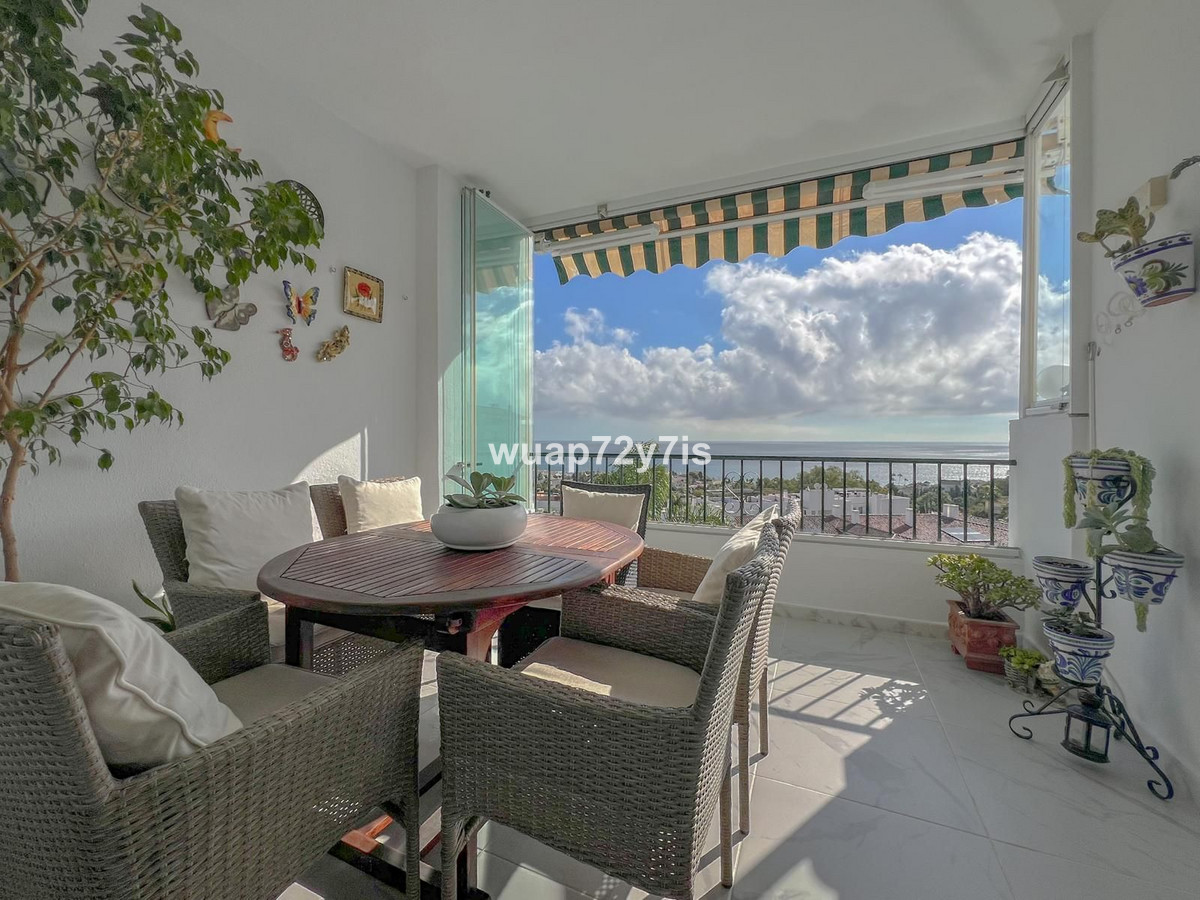 Se vende Apartamento Planta Media de 2 dormitorios en Costa Del Sol, Málaga, España