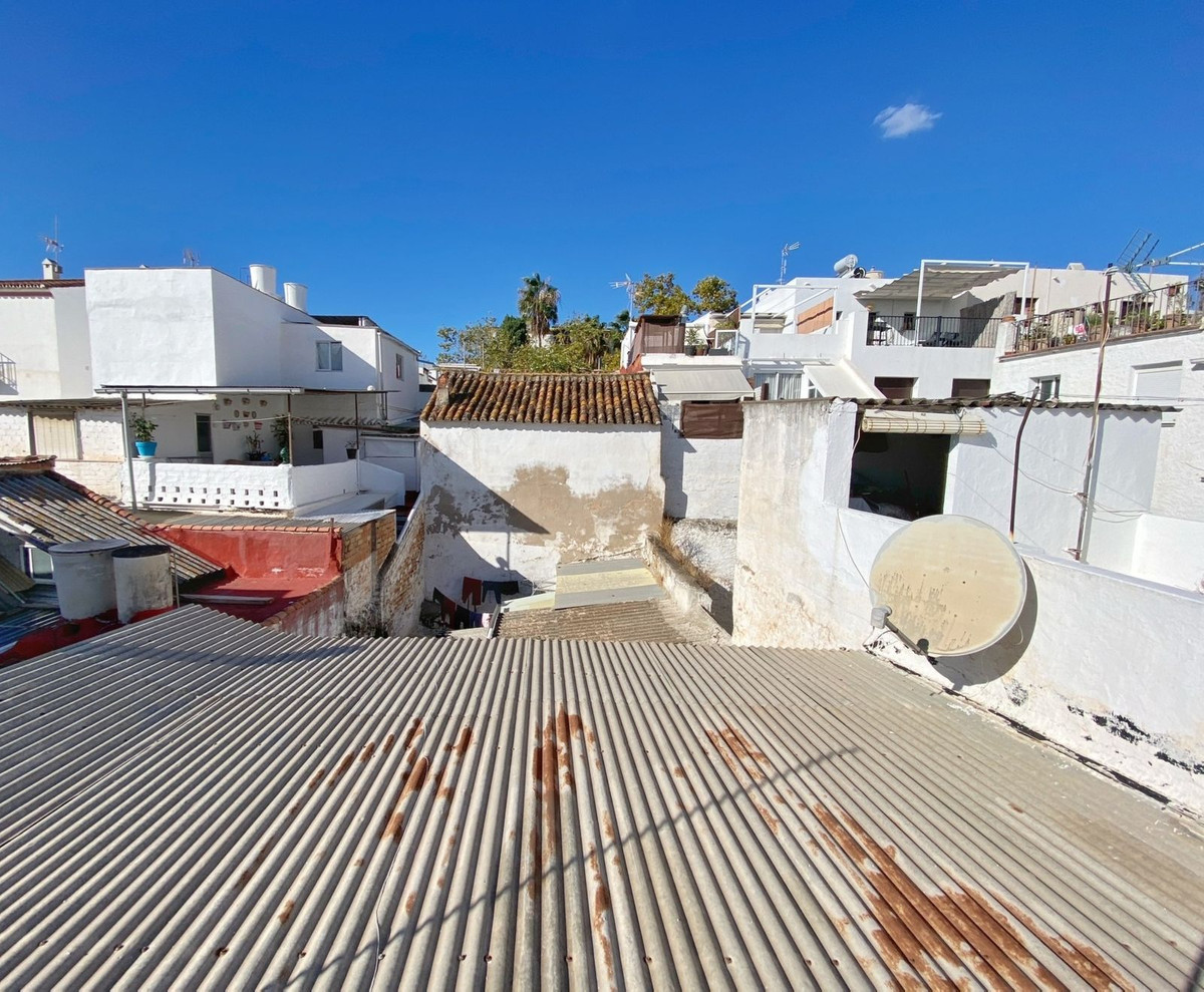 4 Bed Townhouse for sale in Marbella Costa Del Sol, Málaga, Spain