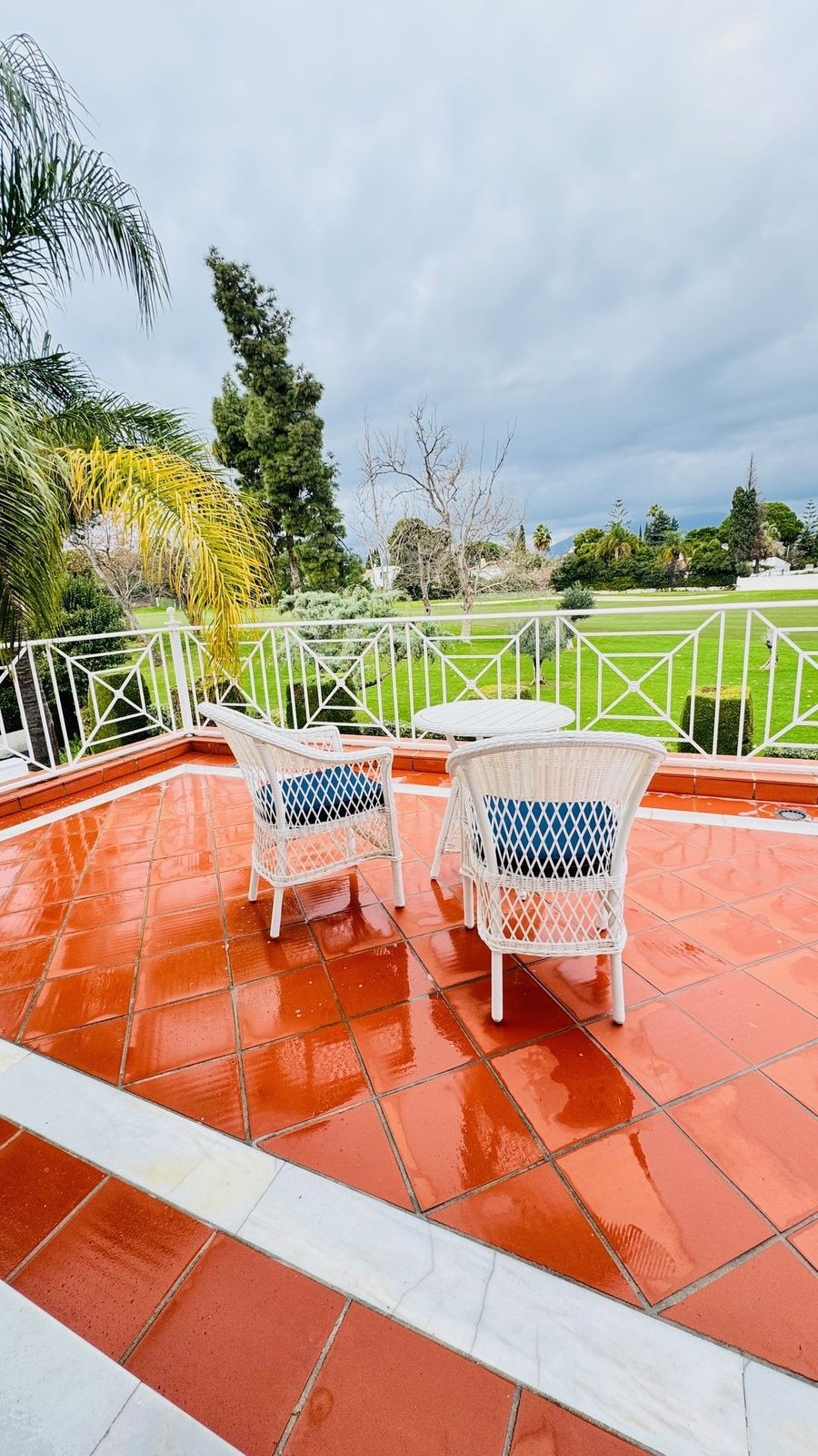 Se vende Villa - Chalet de 5 dormitorios en Costa Del Sol, Málaga, España
