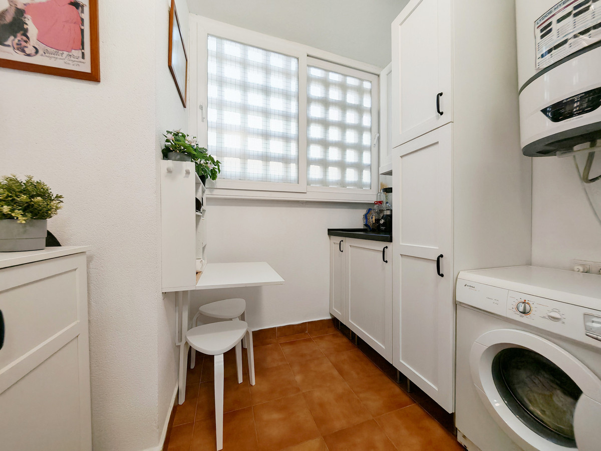 3 Bed Apartment for sale in Calahonda Costa Del Sol, Málaga, Spain
