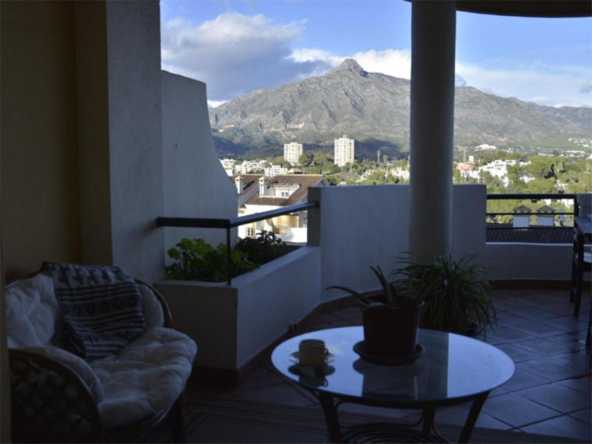 Se vende Apartamento Planta Media de 2 dormitorios en Costa Del Sol, Málaga, España
