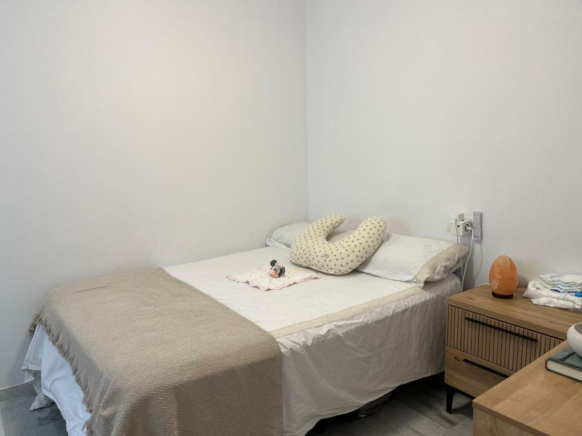 Se vende Apartamento Planta Media de 3 dormitorios en Costa Del Sol, Málaga, España