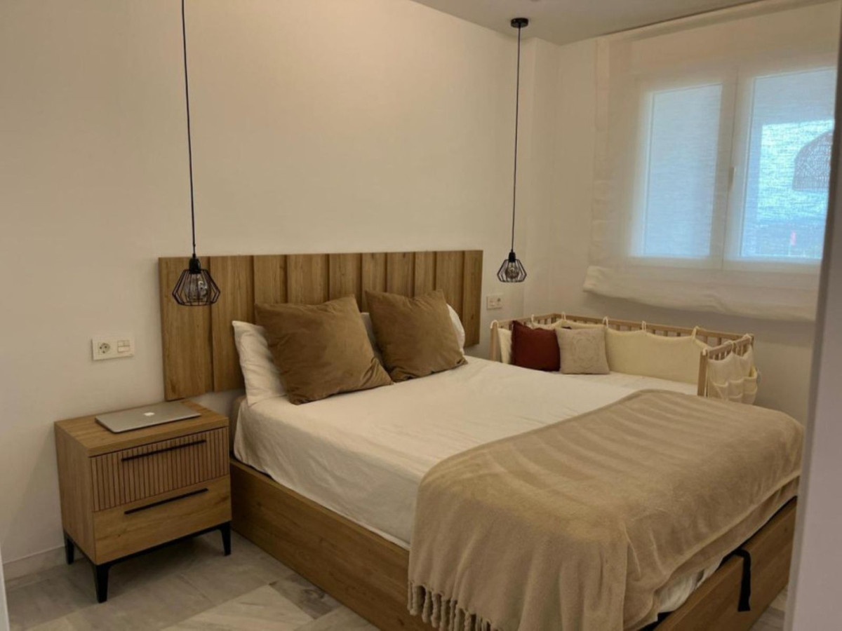 Se vende Apartamento Planta Media de 3 dormitorios en Costa Del Sol, Málaga, España
