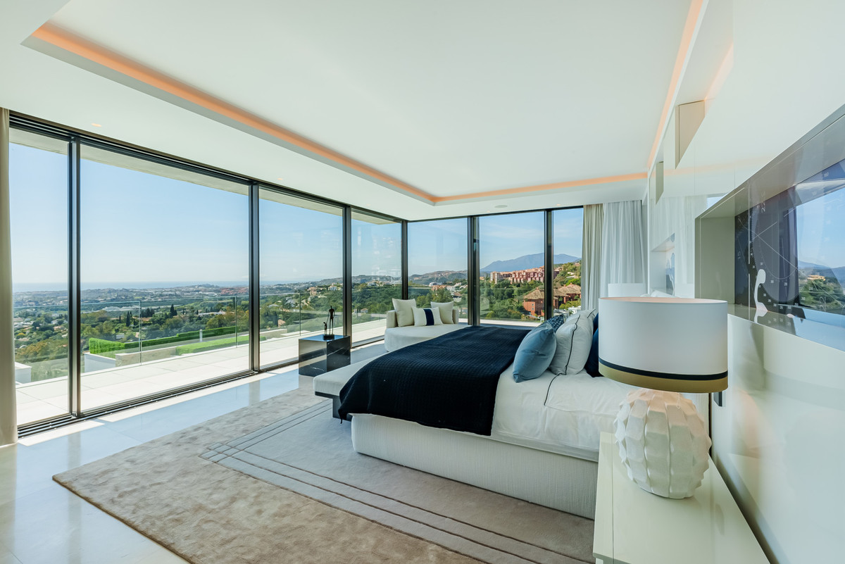 Se vende Villa - Chalet de 8 dormitorios en Costa Del Sol, Málaga, España