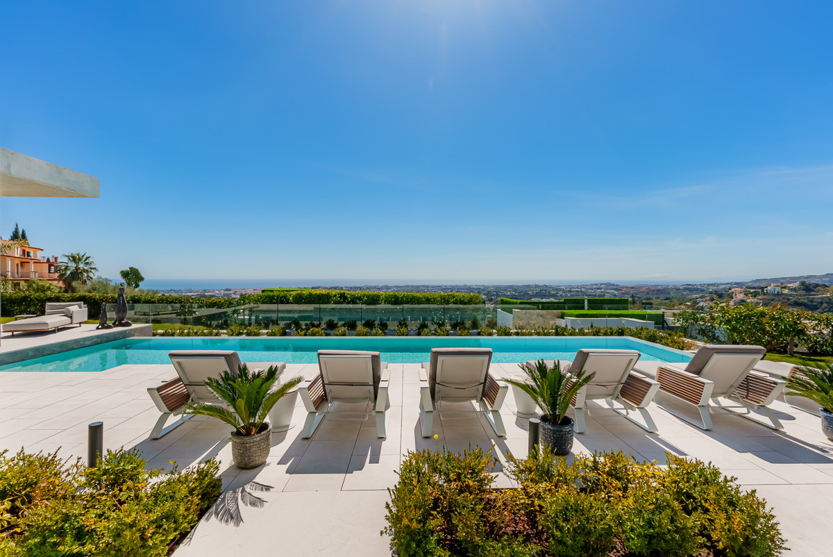 Se vende Villa - Chalet de 8 dormitorios en Costa Del Sol, Málaga, España
