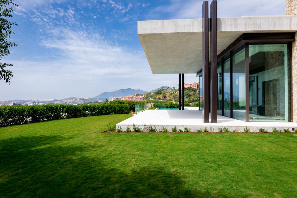 Se vende Villa - Chalet de 8 dormitorios en Costa Del Sol, Málaga, España
