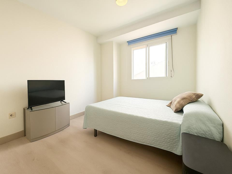Se vende Apartamento Planta Media de 3 dormitorios en Costa Blanca, Alicante, España