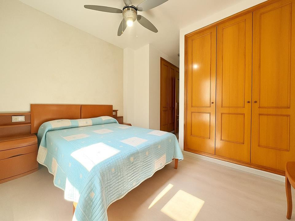 Se vende Apartamento Planta Media de 3 dormitorios en Costa Blanca, Alicante, España