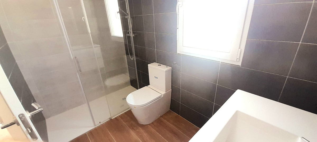 Se vende Adosada de 2 dormitorios en Costa Blanca, Alicante, España