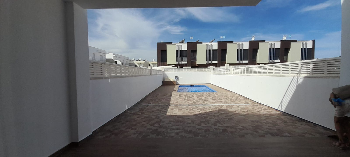Se vende Adosada de 2 dormitorios en Costa Blanca, Alicante, España