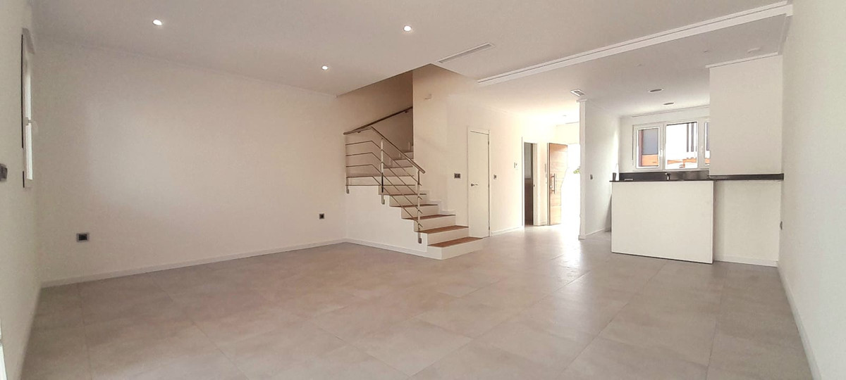 Se vende Adosada de 2 dormitorios en Costa Blanca, Alicante, España