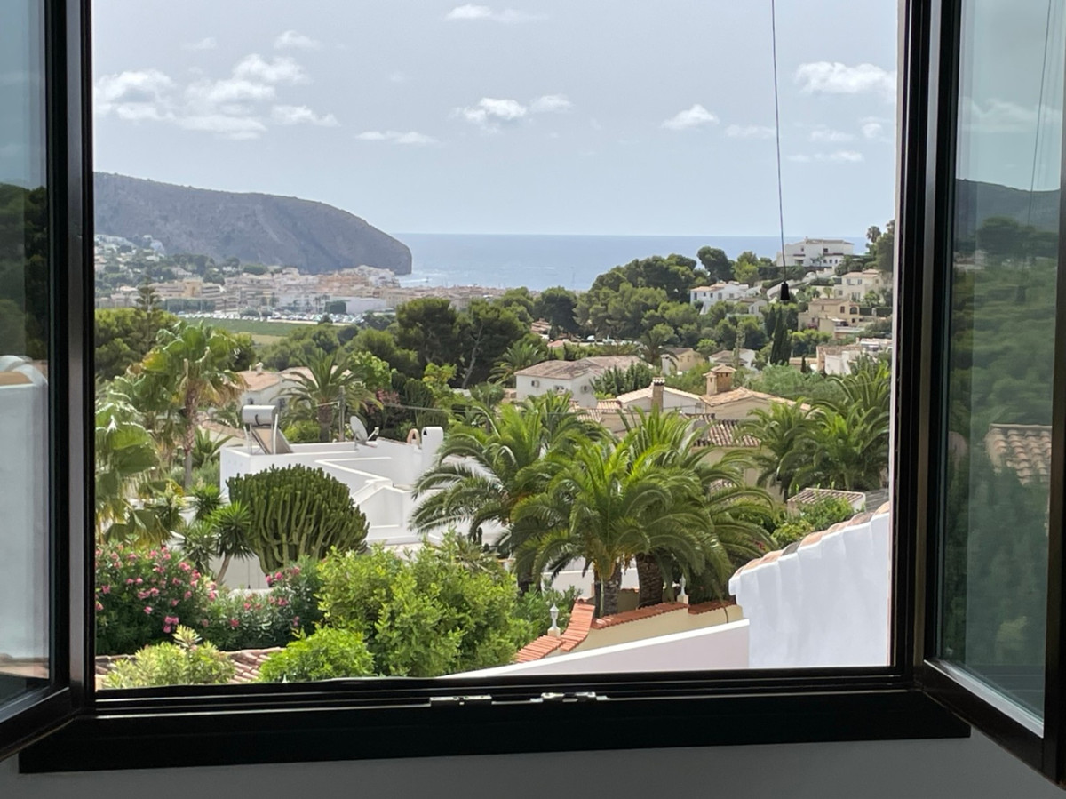 4 Bed Townhouse for sale in Teulada Costa Blanca, Alicante, Spain