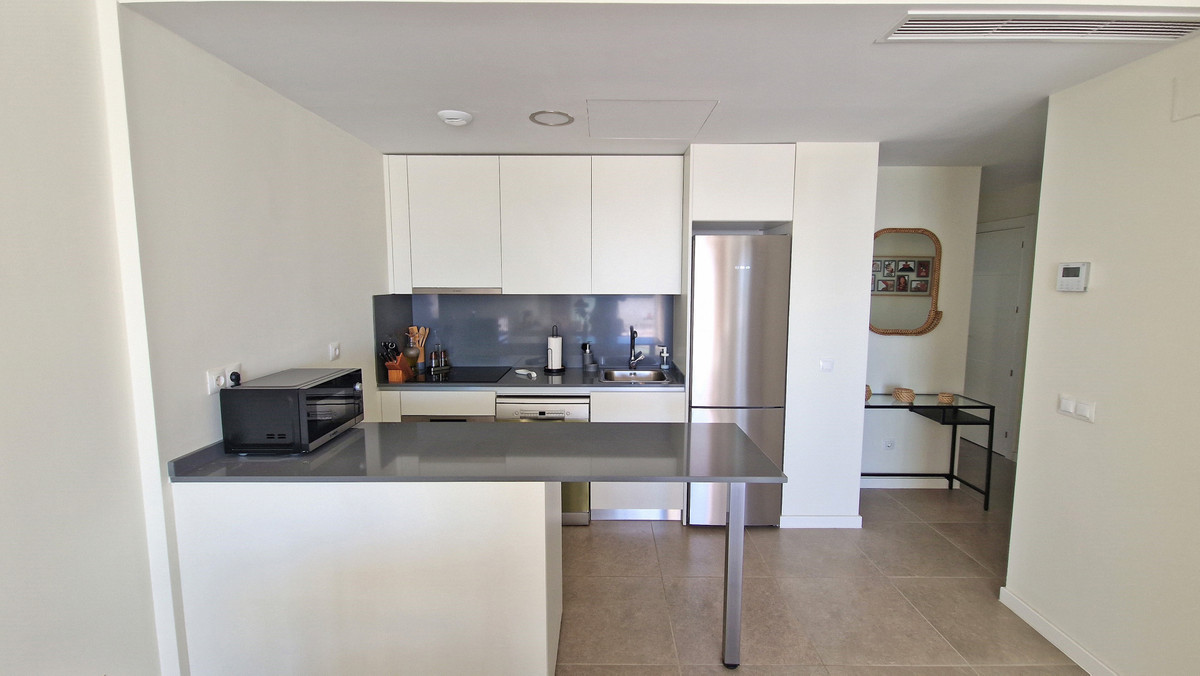3 Bed Apartment for sale in Estepona Costa Del Sol, Málaga, Spain
