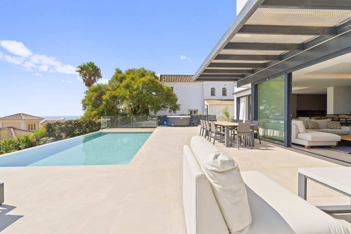 4 Bed Townhouse for sale in Manilva Costa Del Sol, Málaga, Spain
