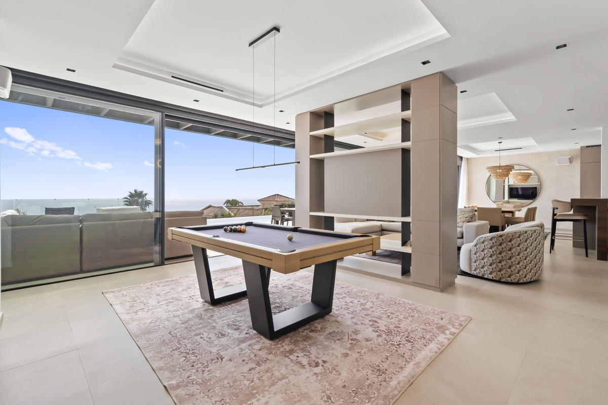 4 Bed Townhouse for sale in Manilva Costa Del Sol, Málaga, Spain