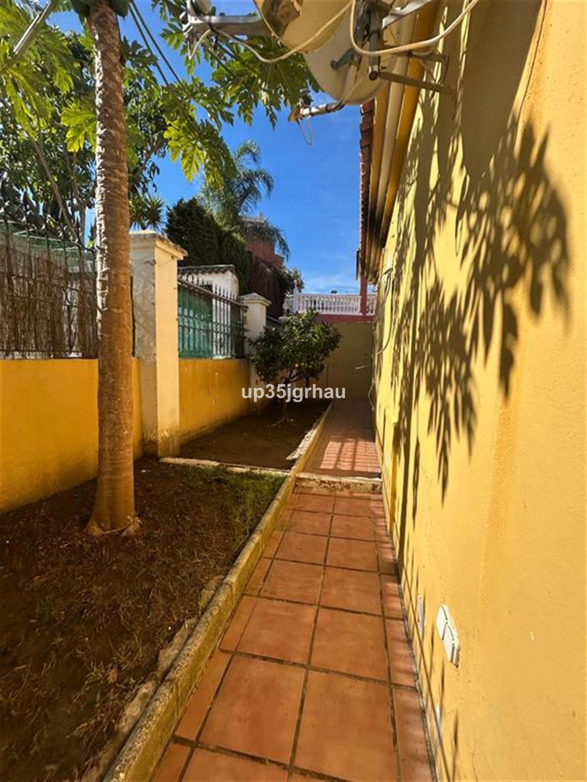 3 Bed Townhouse for sale in Estepona Costa Del Sol, Málaga, Spain