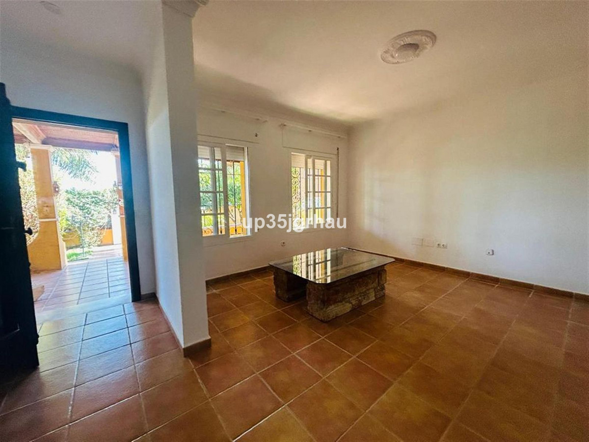 3 Bed Townhouse for sale in Estepona Costa Del Sol, Málaga, Spain