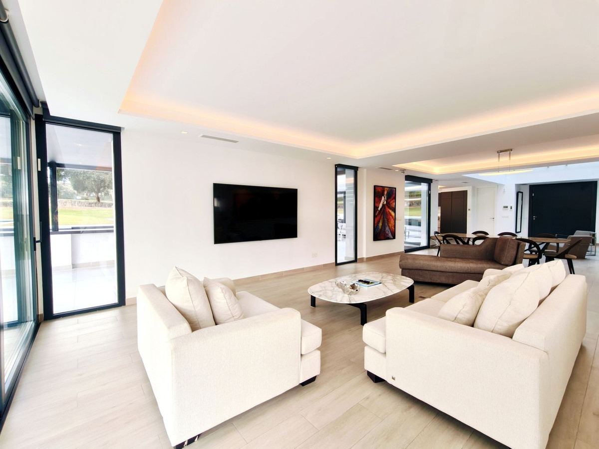 5 Bed Townhouse for sale in San Roque Club Costa Del Sol, Cádiz, Spain