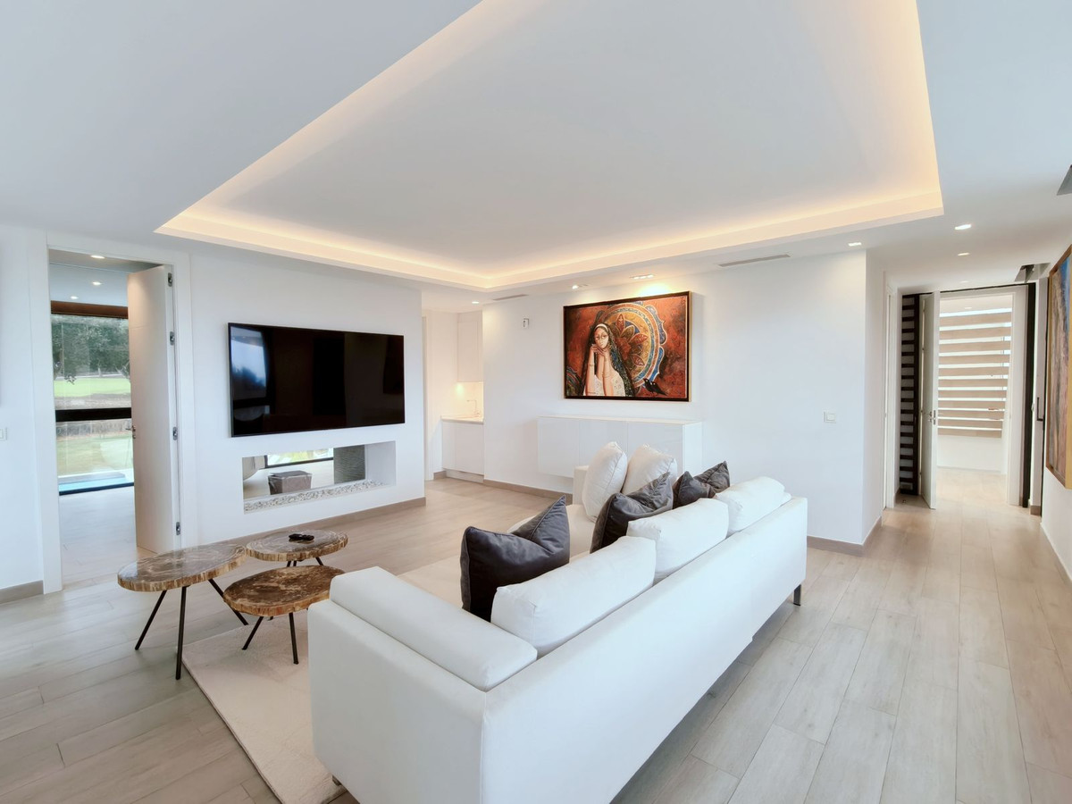 5 Bed Townhouse for sale in San Roque Club Costa Del Sol, Cádiz, Spain