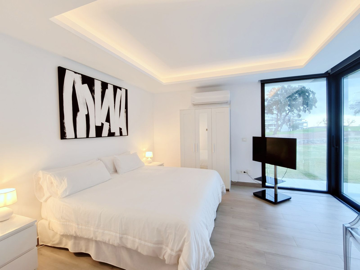 5 Bed Townhouse for sale in San Roque Club Costa Del Sol, Cádiz, Spain