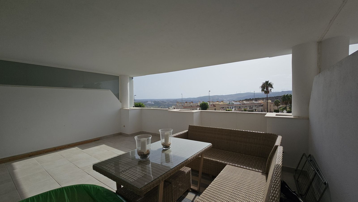 Se vende Apartamento Planta Media de 2 dormitorios en Costa Del Sol, Málaga, España