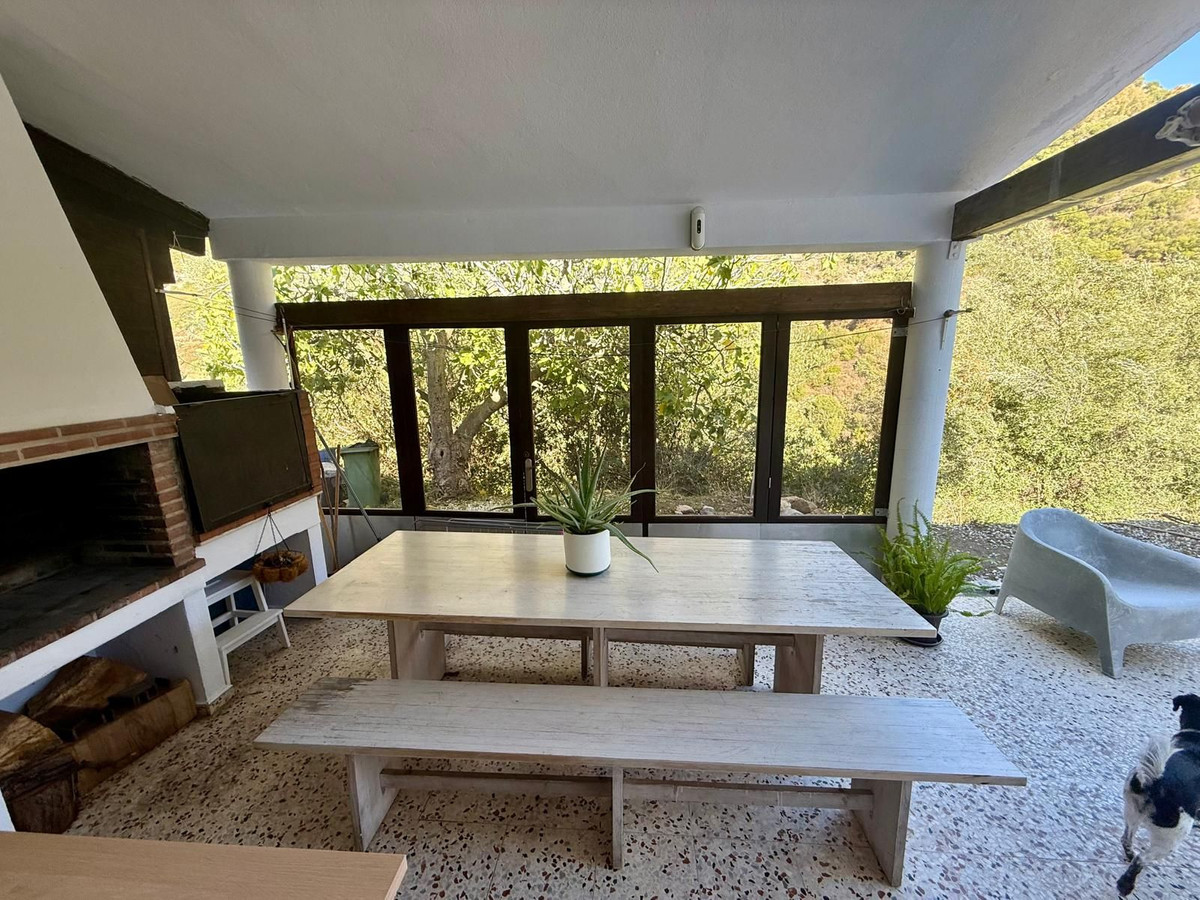 3 Bed Townhouse for sale in Ojén Costa Del Sol, Málaga, Spain