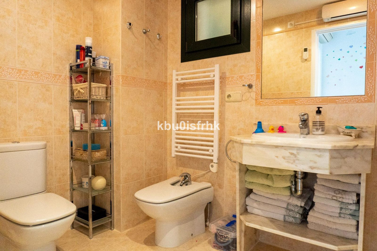 Se vende Ático de 2 dormitorios en Costa Blanca, Alicante, España