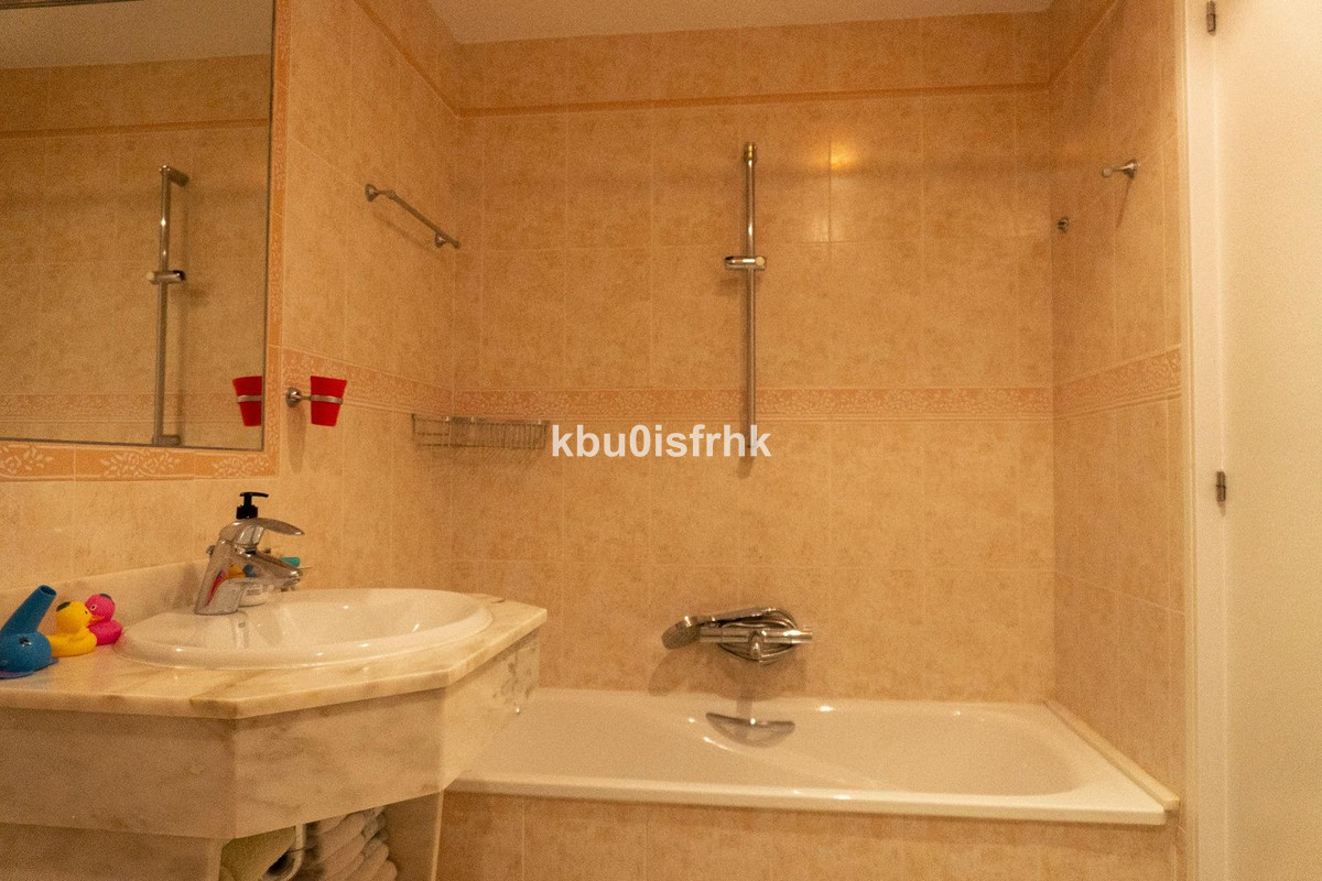Se vende Ático de 2 dormitorios en Costa Blanca, Alicante, España