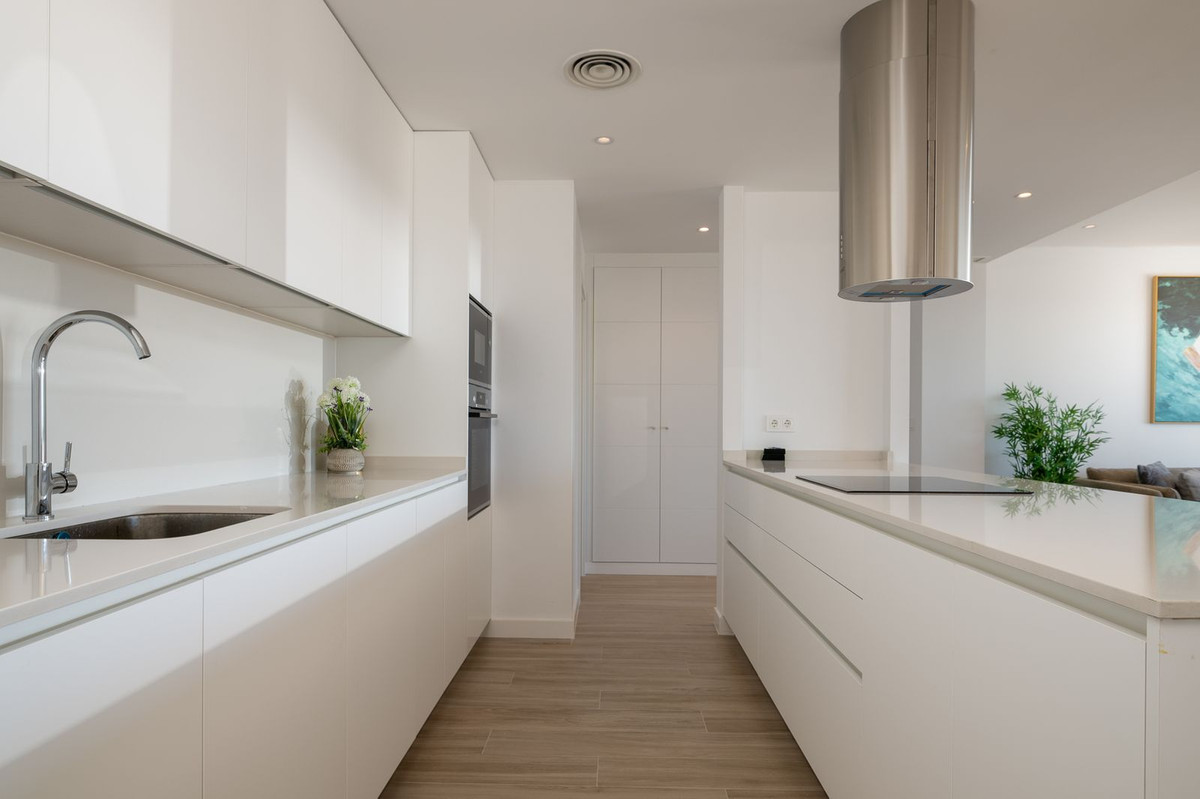 4 Bed Apartment for sale in La Cala De Mijas Costa Del Sol, Málaga, Spain